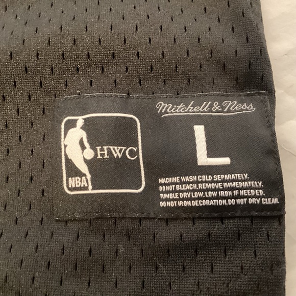 Mitchell & Ness San Antonio Spurs Men’s Jersey size Large - Picture 8 of 10